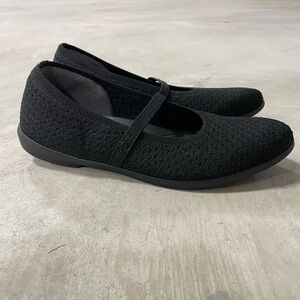 Bzees Black Mary Jane Shoes Comfy Mature Slip On Size 10 Womens Keynote